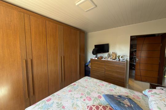 Casa à venda com 2 quartos, 88m² em Conjunto M, Brasília