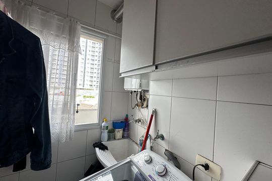 Área de Serviço de apartamento à venda com 2 quartos, 57m² em Vila Pouso Alegre, Barueri