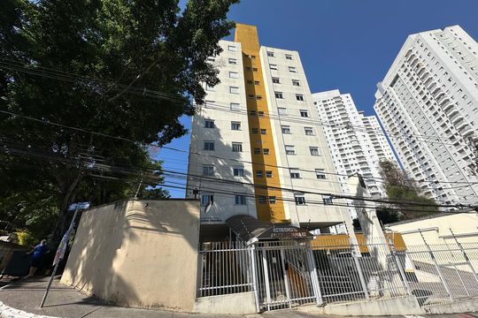 Fachada de apartamento à venda com 2 quartos, 57m² em Vila Pouso Alegre, Barueri