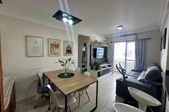 Apartamento à venda com 2 quartos, 57m² em Vila Pouso Alegre, Barueri