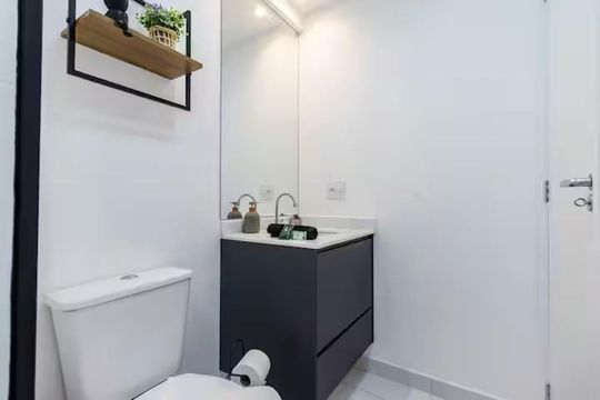 Banheiro de apartamento para alugar com 1 quarto, 25m² em Consolação, São Paulo