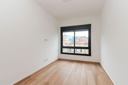 Sala/ Cozinha de apartamento para alugar com 1 quarto, 27m² em Santo Amaro, São Paulo