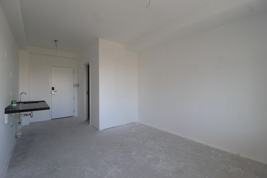 Kitnet/Studio à venda com 1 quarto, 30m² em Indianópolis, São Paulo