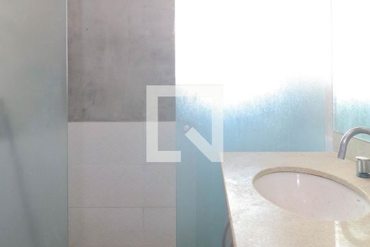 Banheiro de casa para alugar com 3 quartos, 150m² em Sumaré, São Paulo