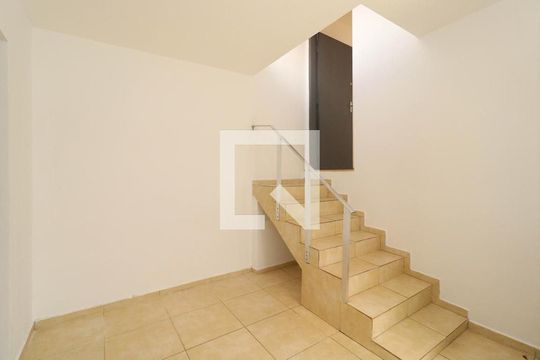 Sala de casa para alugar com 1 quarto, 60m² em Sumaré, São Paulo