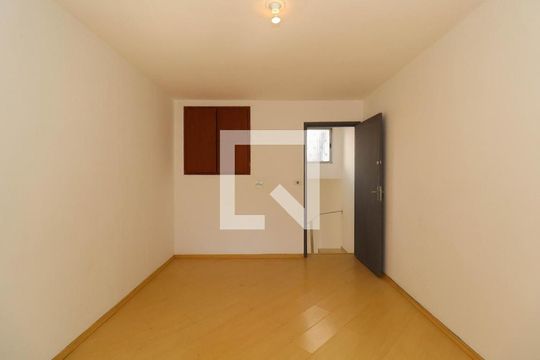 Quarto de casa para alugar com 1 quarto, 60m² em Sumaré, São Paulo