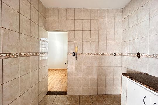 Casa para alugar com 4 quartos, 180m² em Arvoredo, Contagem
