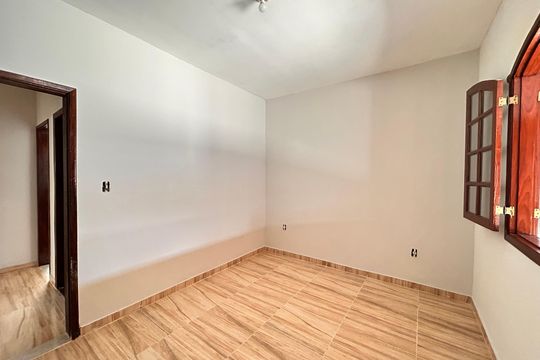 Casa para alugar com 4 quartos, 180m² em Arvoredo, Contagem