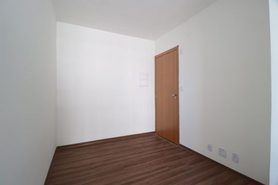 Sala de apartamento para alugar com 2 quartos, 45m² em Jardim Inconfidencia, Uberlândia