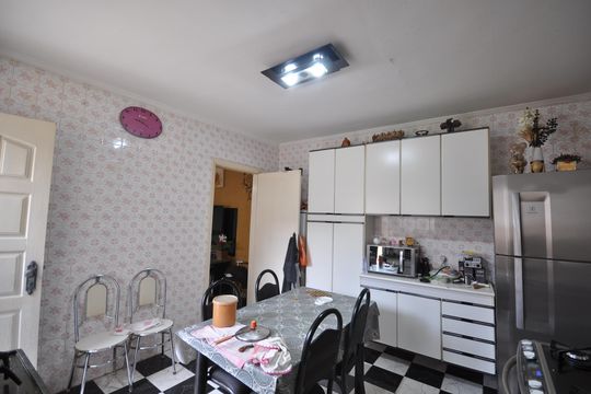 Cozinha de casa à venda com 2 quartos, 500m² em Vila Constança, São Paulo