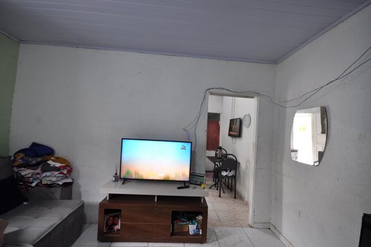 Quarto/Sala de casa à venda com 1 quarto, 300m² em Vila Constança, São Paulo