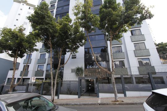 Fachada de apartamento à venda com 3 quartos, 109m² em Grajaú, Belo Horizonte
