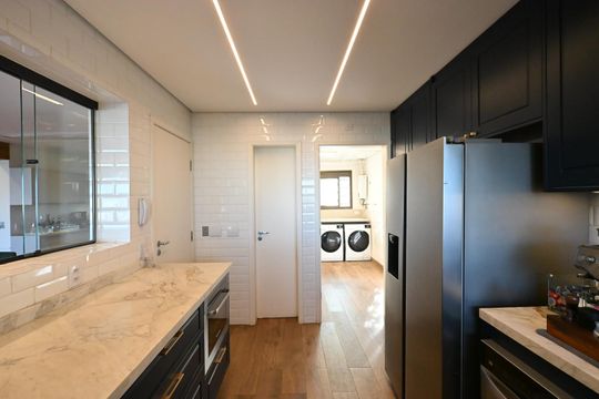 Cozinha de apartamento para alugar com 4 quartos, 225m² em Vila Andrade, São Paulo