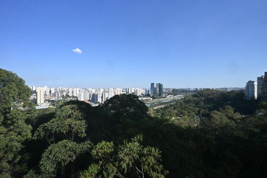 Vista de apartamento para alugar com 4 quartos, 225m² em Vila Andrade, São Paulo