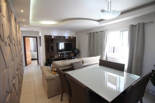 Apartamento à venda com 3 quartos, 90m² em Novo Eldorado, Contagem