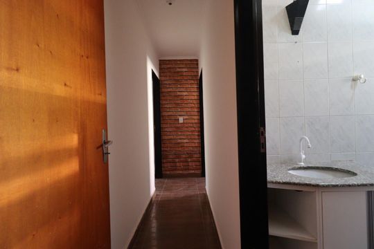 Corredor de apartamento para alugar com 2 quartos, 75m² em Residencial E Comercial Palmares, Ribeirão Preto