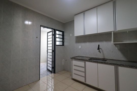 Cozinha de apartamento para alugar com 2 quartos, 75m² em Residencial E Comercial Palmares, Ribeirão Preto