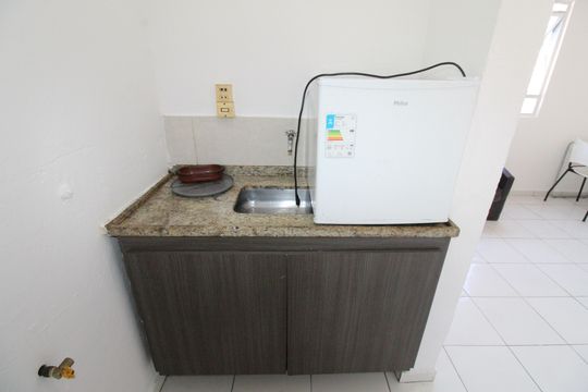 Cozinha de kitnet/studio para alugar com 1 quarto, 45m² em Jardim Alvorada, São José dos Campos