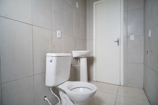Banheiro de apartamento para alugar com 2 quartos, 70m² em Feitoria, São Leopoldo
