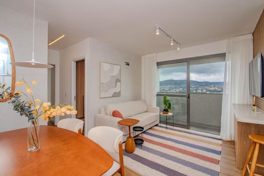 Apartamento à venda com 2 quartos, 64m² em Petrópolis, Porto Alegre