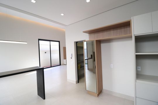Cozinha de casa de condomínio para alugar com 3 quartos, 238m² em Jardim das Palmeiras, Uberlândia
