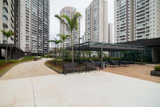 Área externa de apartamento à venda com 3 quartos, 127m² em Vila Anastácio, São Paulo