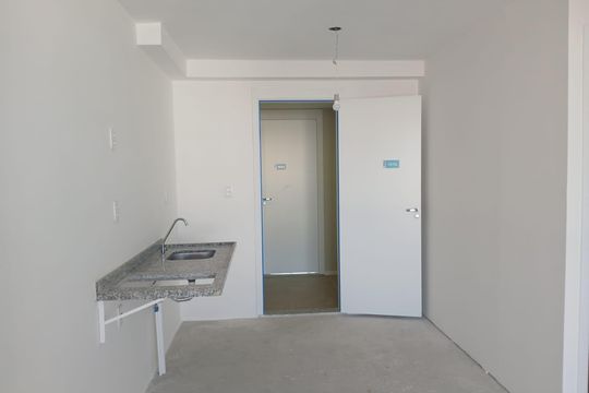 Cozinha de apartamento à venda com 1 quarto, 30m² em Mooca, São Paulo