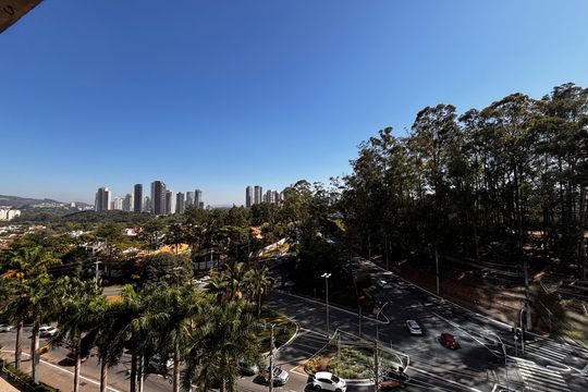 Vista suíte  de apartamento para alugar com 3 quartos, 147m² em Alphaville Industrial, Barueri