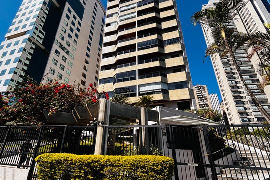 Fachada de apartamento para alugar com 3 quartos, 147m² em Alphaville Industrial, Barueri