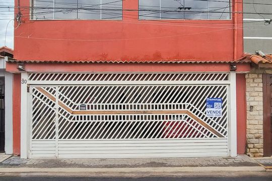 Fachada de casa à venda com 3 quartos, 212m² em Vila Jordanopolis, São Bernardo do Campo