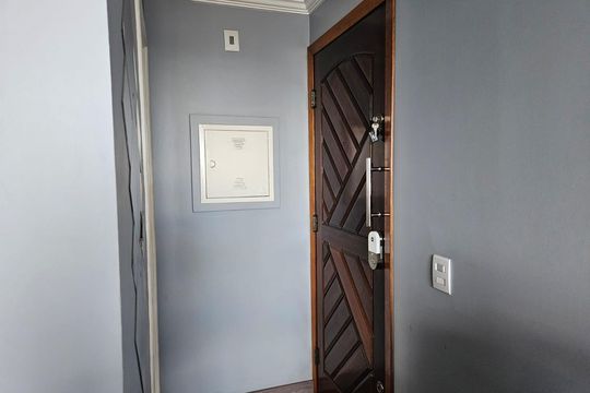 Sala de apartamento à venda com 2 quartos, 43m² em Jardim Peri, São Paulo
