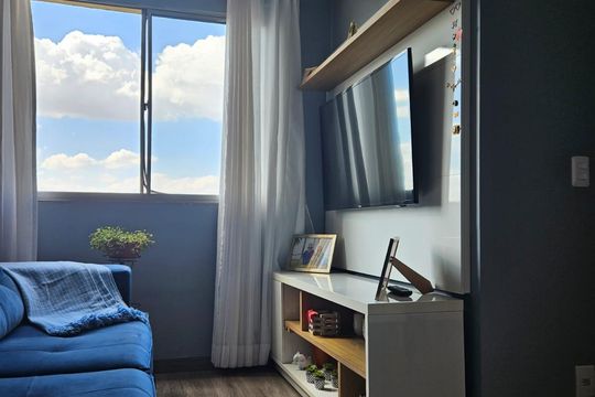 Sala de apartamento à venda com 2 quartos, 43m² em Jardim Peri, São Paulo