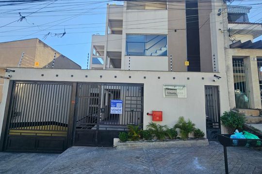 Fachada de apartamento à venda com 3 quartos, 70m² em Vila Dalila, São Paulo