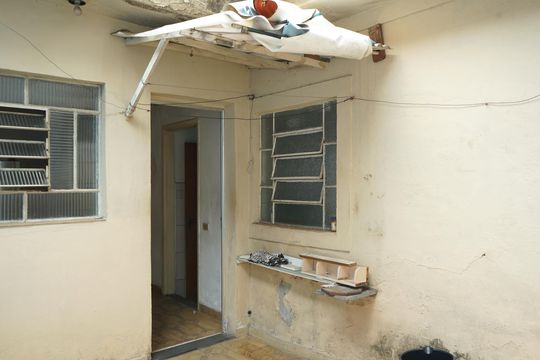 Casa à venda com 3 quartos, 155m² em Vila Euthalia, São Paulo