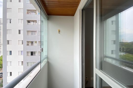 Sala - Varanda de apartamento para alugar com 3 quartos, 64m² em Continental, Osasco