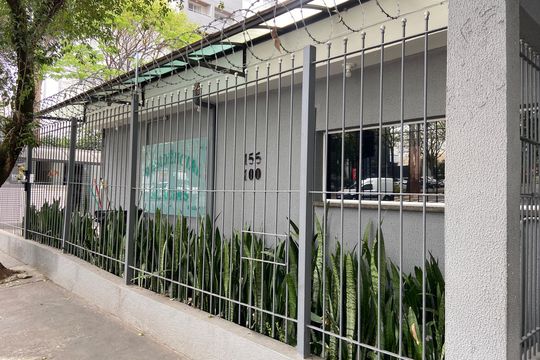 Fachada e portaria de apartamento para alugar com 3 quartos, 64m² em Continental, Osasco