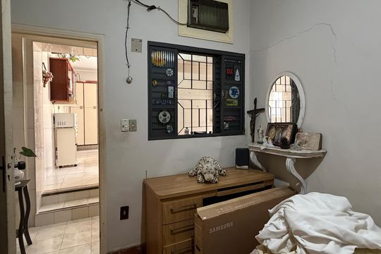 Quarto 1 de casa para alugar com 5 quartos, 240m² em Aparecida, Santos