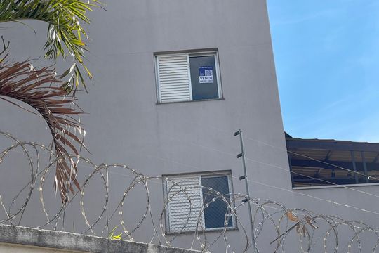Fachada do bloco de apartamento à venda com 3 quartos, 80m² em Santa Helena, Belo Horizonte