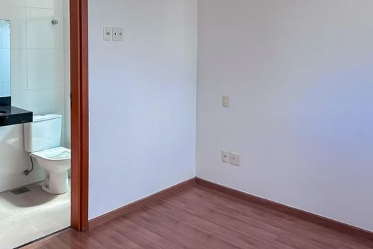Apartamento à venda com 3 quartos, 80m² em Santa Helena, Belo Horizonte