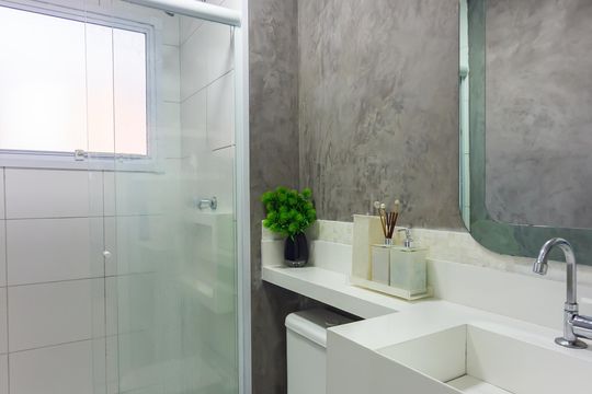 Banheiro  de apartamento para alugar com 2 quartos, 49m² em Jardim Roberto, Osasco