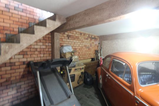 Garagem de casa para alugar com 3 quartos, 192m² em Vila Marieta, São Paulo