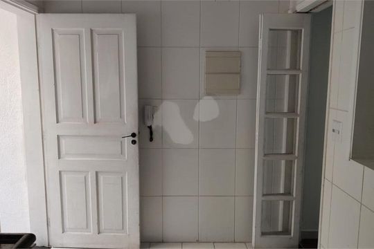 Casa de Condomínio à venda com 2 quartos, 128m² em Jardim Leonor Mendes de Barros, São Paulo