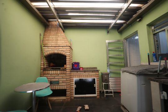 Lavanderia/Lazer/Garagem de casa de condomínio à venda com 3 quartos, 138m² em Chácara Belenzinho, São Paulo