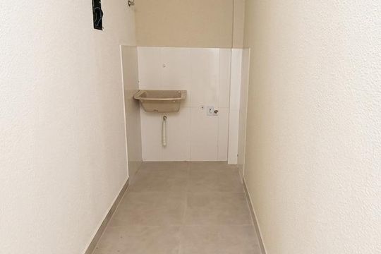 Área de serviço de casa para alugar com 2 quartos, 60m² em Unamar, Cabo Frio