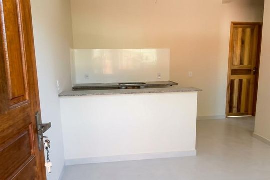 Sala de casa para alugar com 2 quartos, 60m² em Unamar, Cabo Frio