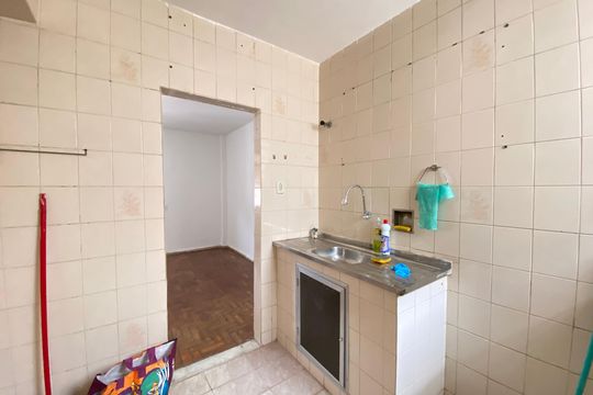 Cozinha/Área de serviço de apartamento à venda com 2 quartos, 45m² em Tomás Coelho, Rio de Janeiro