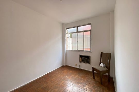 Quarto 2 de apartamento à venda com 2 quartos, 45m² em Tomás Coelho, Rio de Janeiro