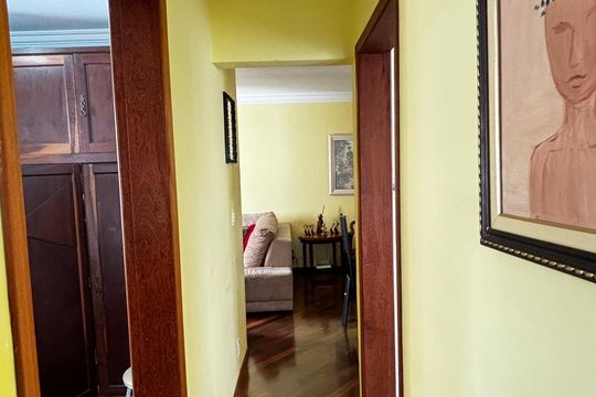 Corredor de apartamento à venda com 2 quartos, 58m² em Parque Sao Vicente, Santo André