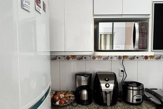 Cozinha de apartamento à venda com 2 quartos, 58m² em Parque Sao Vicente, Santo André