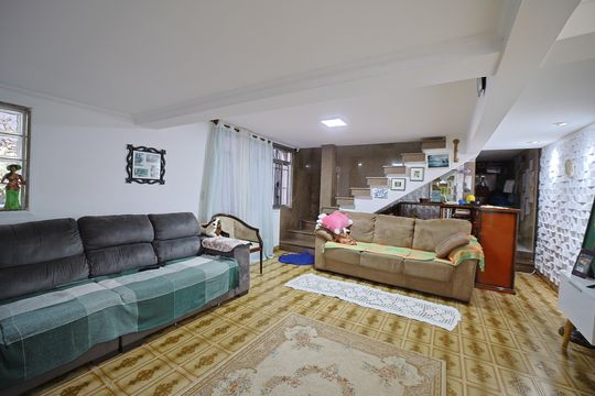 Sala de TV de casa à venda com 3 quartos, 125m² em Vila Talarico, São Paulo